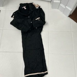 Victoria’s Secret NWOT satin pajamas